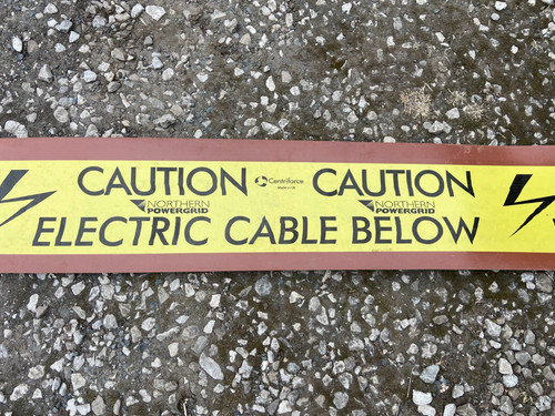 Caution electric cable below - electric,