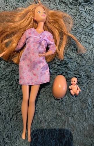Barbie pregnant bump doll - barbie, 2002