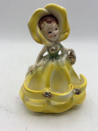 Vintage lady head - vintage, lipstick