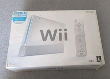 Nintendo Wii White Console Boxed. perfect for modding!