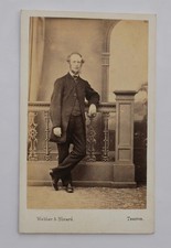 CDV OF A VICTORIAN MAN, STUDIO