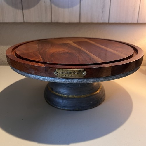 Magnolia hearth hand wood - magnolia,