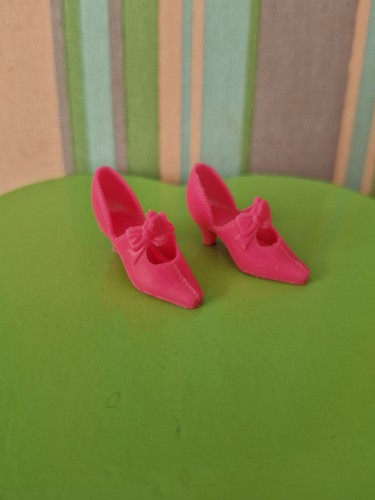 Hasbro sindy doll hot pink - sindy,