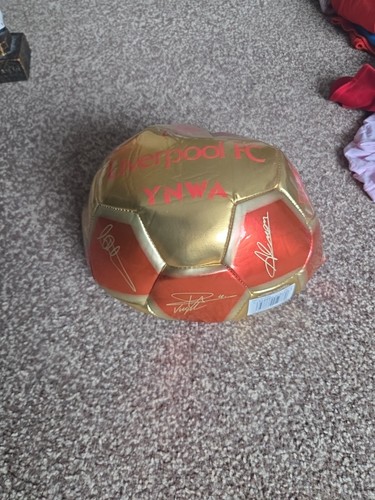 Signed football liverpool - signed,