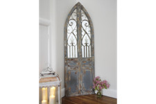 BEAUTIFUL RUSTIC WROUGHT IRON