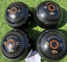 SIZE 4 , GREAT CONDITION