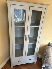 Sherbourne Grey Display