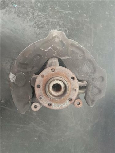 Front right wheel hub peugeot - front,