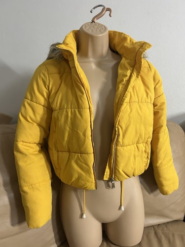 Girls yellow hooded cropped