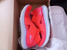 Nike Free Run Motion Flyknit trainers mens UK 5 Solar Red 2017