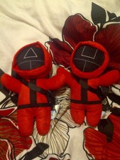 2x King Cuddly Squid Games Soft Toys 9" Tall