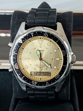 Vintage Casio AMW-320R Divers