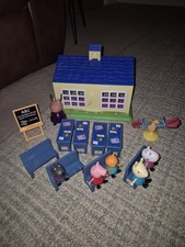 Peppa Pig School Classroom