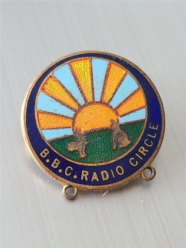 Vintage bbc radio circle - radio,