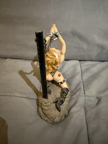 Vintage erotic pin - erotic, figurine