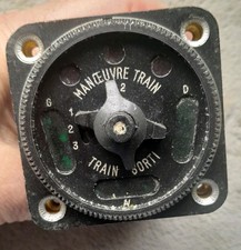 French Undercarriage position indicator aircraft instrument