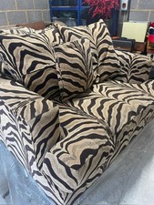 Duresta Love seat sofa Superb Condition 