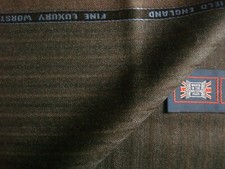 Fine Wool Worsted Suiting Fabric Made in Huddersfield England = 400 g/m. = 0.9 m