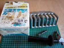 VINTAGE WOLFCRAFT DOVETAILER AND COMBJOINTER JIG.