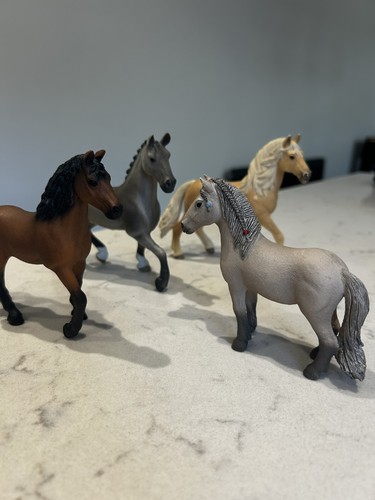 Schleich bundle toy horses - bundle,