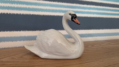 Quail pottery ceramic swan - pottery,