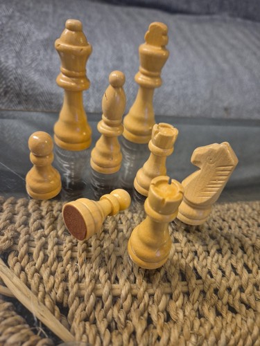 Wood chess pieces - pieces, staunton