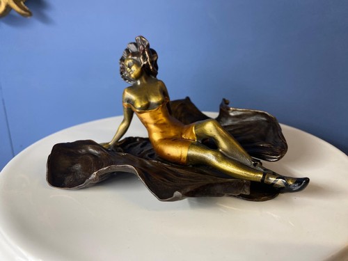 Coloured bronze sculpture a - coloured,