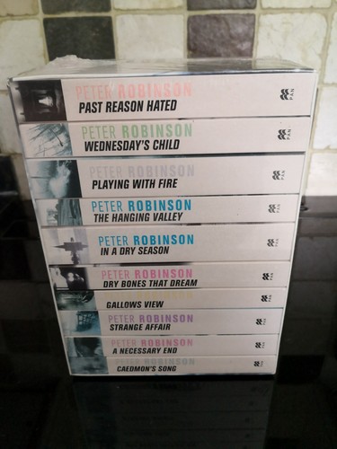 Peter robinson book box - 10,