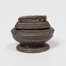 Vintage Ronson Queen Anne