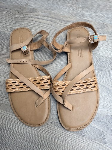 Toms tan flat sandals - toms,