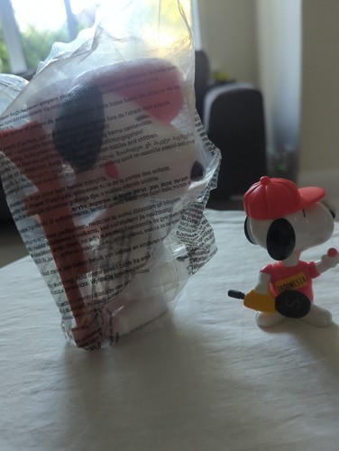 Snoopy extra large mcdonald - snoopy,
