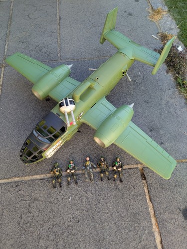 Large toy military - military, soldiers