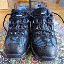 KARRIMOR SURGE WP 30 Men’s Black/blue Walking Shoes UK 9, EU 43. 