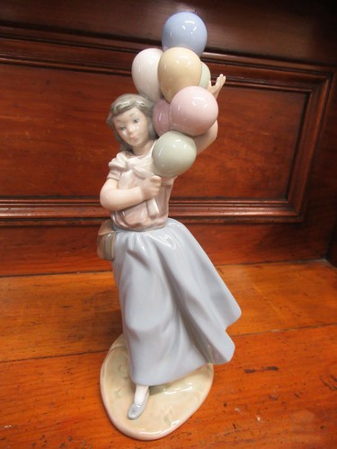 Lladro daisa lady with - lady,