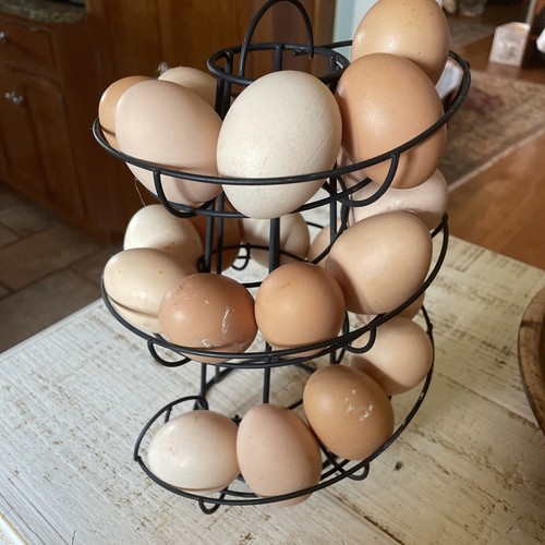 Metal egg skelter spiral - metal,