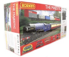 Hornby R1172 The Majestic With