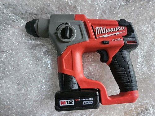 Milwaukee m12ch 12v - 12v, fuel