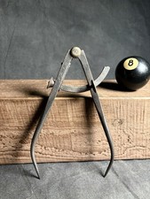 Vintage Locking Wing Divider