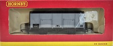 Hornby R6108 20 Ton 9 Plank