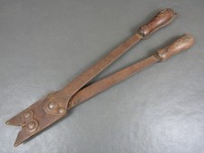 Vintage WW1 barbed wire