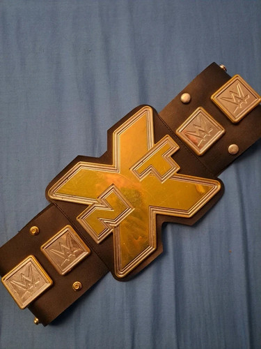 Wwe nxt championship belt - wwe,