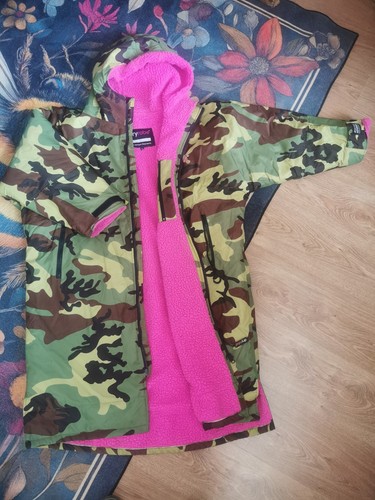 Dryrobe adult changing robe