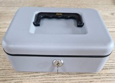 Helix Metal Cash Box With Key - grey