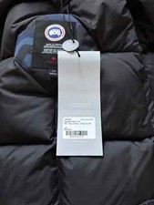 AUTHENTIC CANADA GOOSE JACKET
