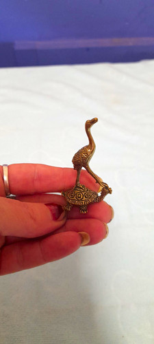 Small brass bird figurine - brass,