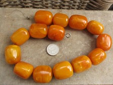 HUGE ANTIQUE YELLOW BUTTERSCOTCH EGG YOLK AMBER BARREL BEAD NECKLACE 94GM