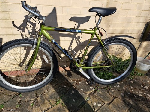 Mountain bike mens used - , with
