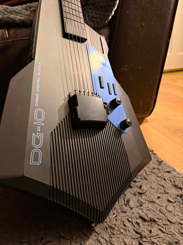 Casio digital guitar - digital,