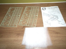 RATIO SECURITY FENCING 436 OO GAUGE SUIT HORNBY ETC