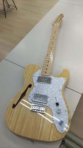 Fender electric guitar - ,